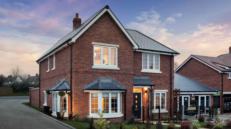 Image carousel 2763875 1698243246