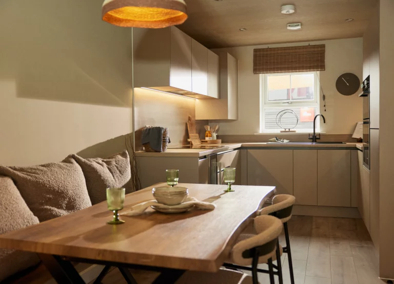 Image carousel 3158471 1762159239