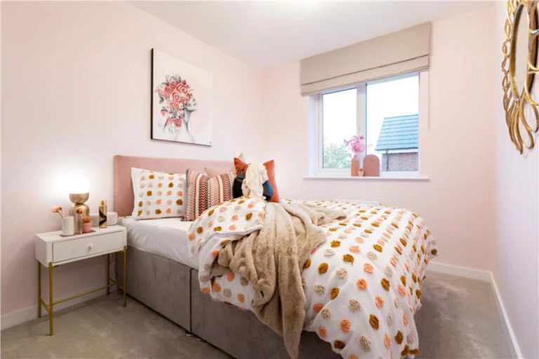 Image carousel 3176276 1762049776