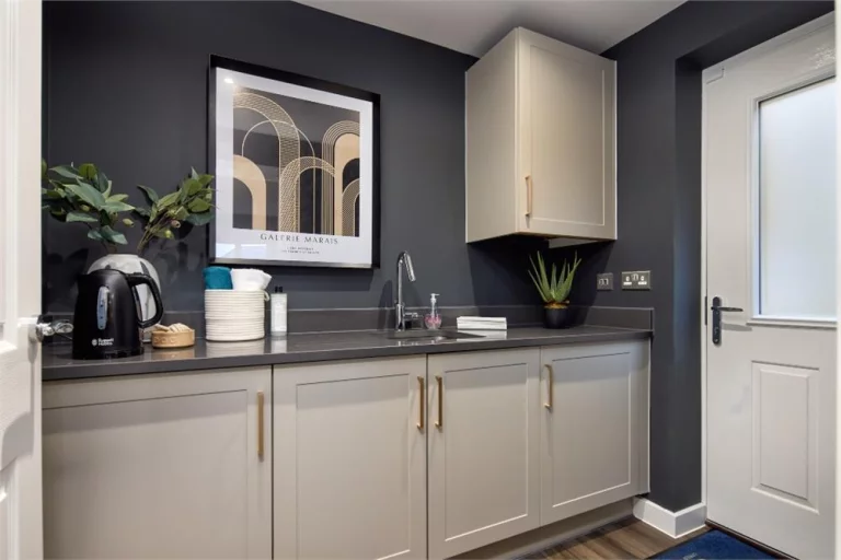 Image carousel 3207691 1762394907