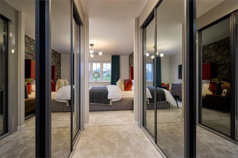 Image carousel 3207816 1762394910