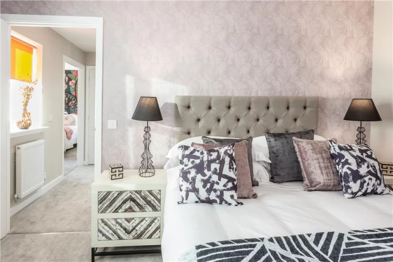 Image carousel 3246371 1773367682