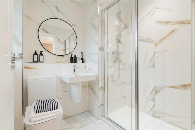 Image carousel 3319836 1764209877