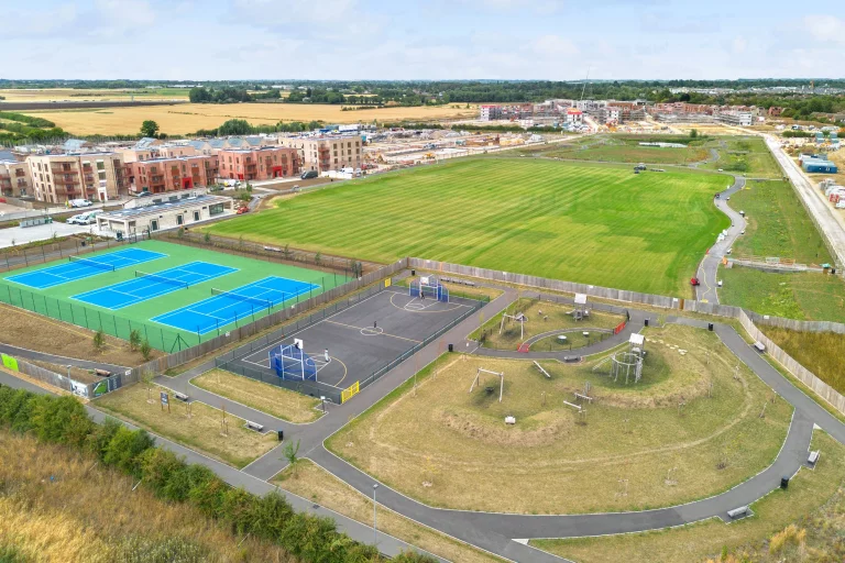 Image carousel 3344641 1754445679