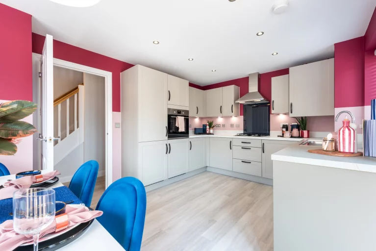 Image carousel 3403081 1755309650