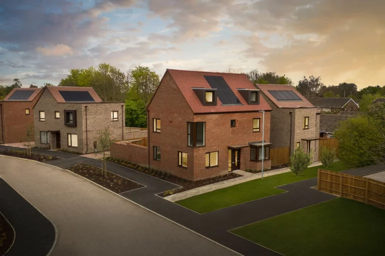 Image carousel 3473766 1758592824