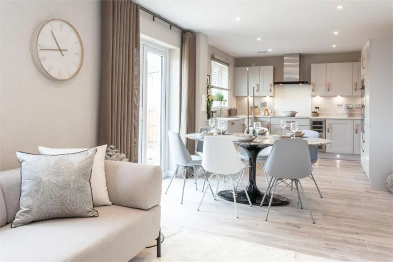 Image carousel 3477046 1761444375