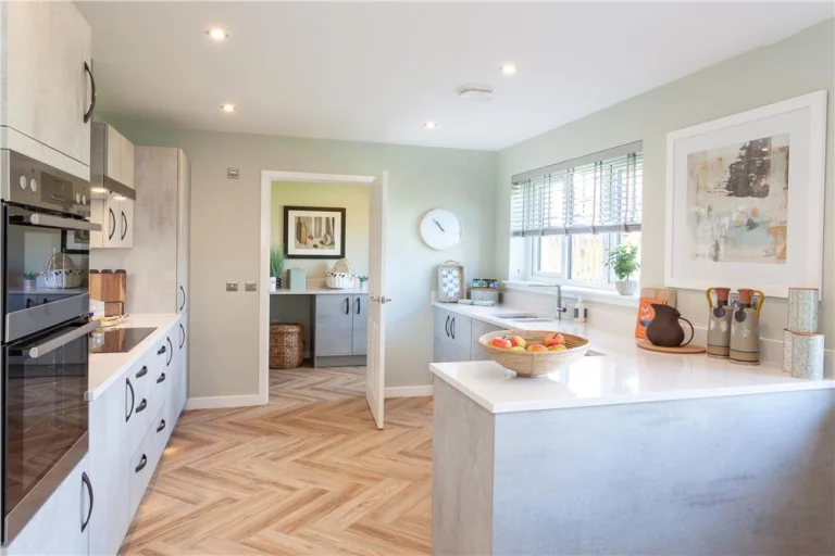 Image carousel 3490181 1760753938