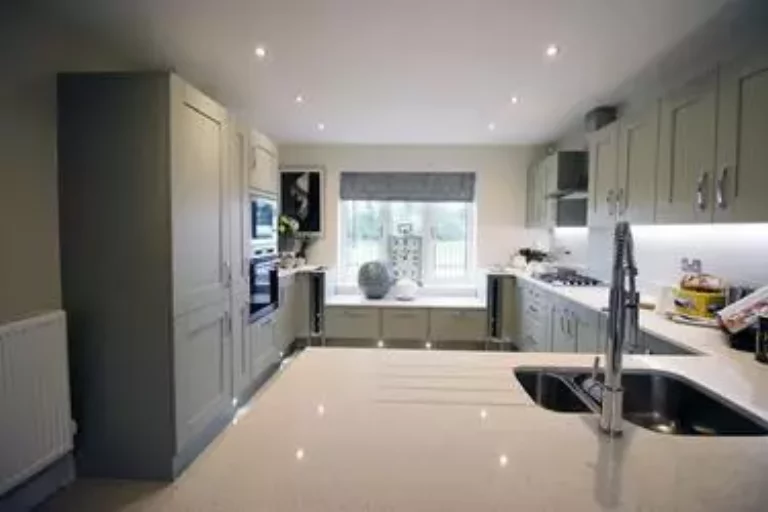 Image carousel 3491246 1760894750