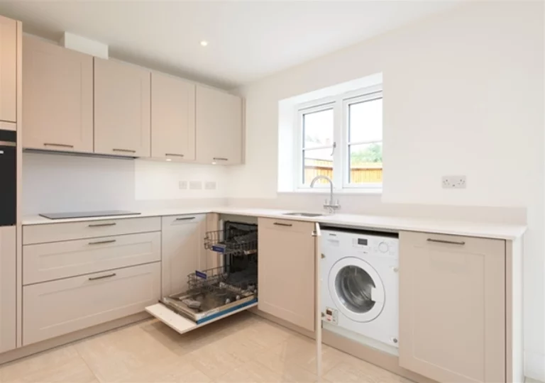 Image carousel 3491416 1760897054