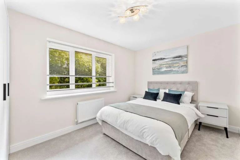 Image carousel 3493166 1761271290