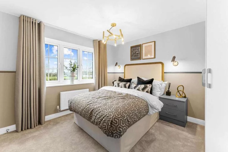 Image carousel 3493211 1761271290