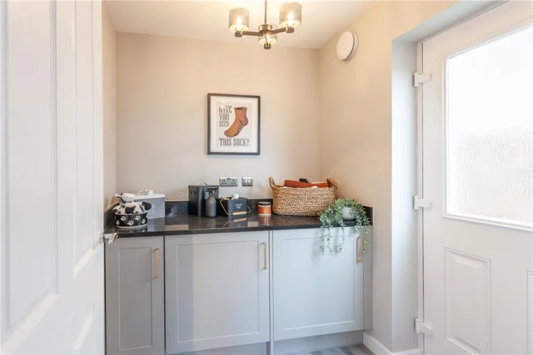 Image carousel 3495086 1774058763