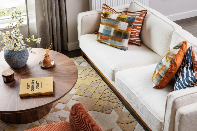 Image carousel 3495251 1761447838