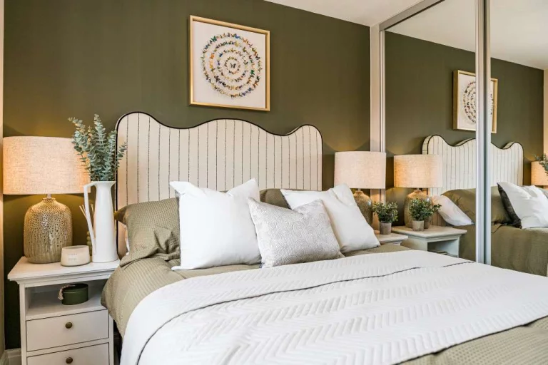 Image carousel 3496281 1761703288