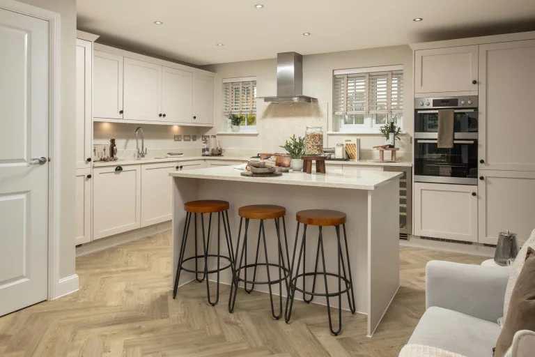 Image carousel 3497696 1762052477