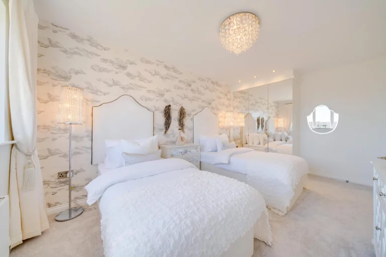 Image carousel 3500211 1762405284