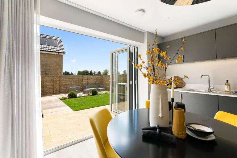 Image carousel 3500861 1762480894