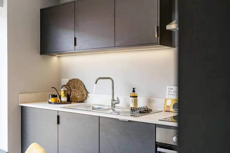 Image carousel 3500891 1762480895