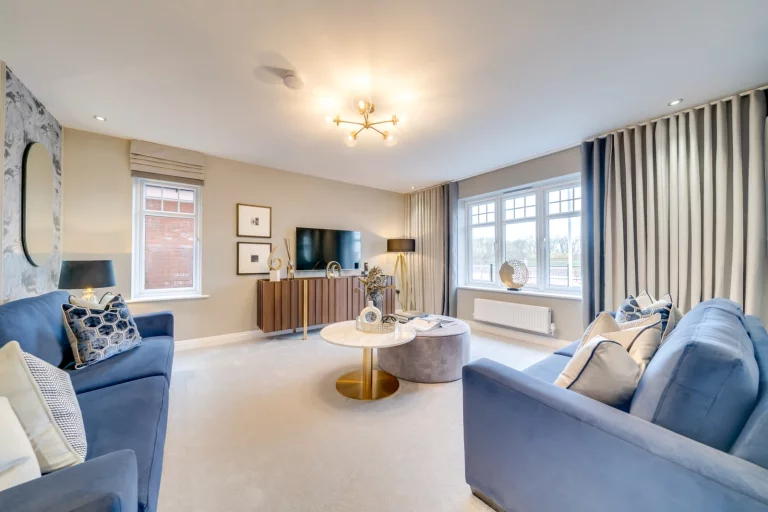 Image carousel 3502111 1762578059