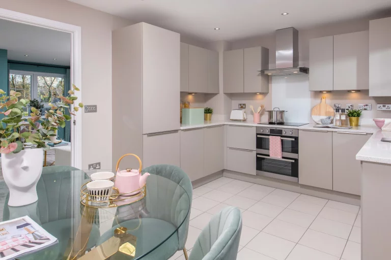 Image carousel 3503386 1763003023