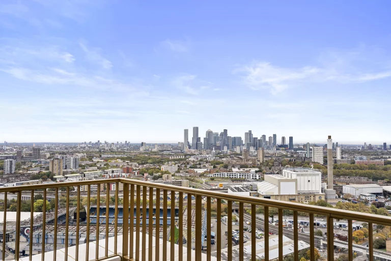 Image carousel 3505846 1763175854