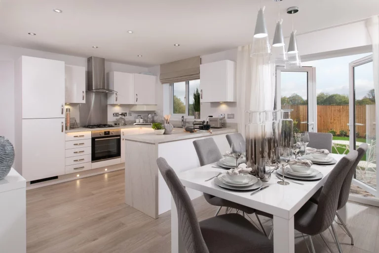 Image carousel 3506346 1763269249