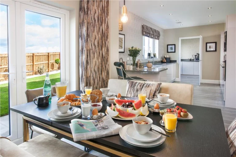 Image carousel 3512686 1764728417