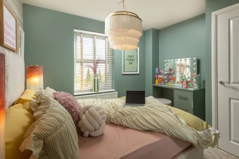 Image carousel 3514876 1764990186