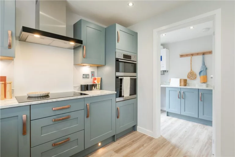 Image carousel 3514986 1765073376