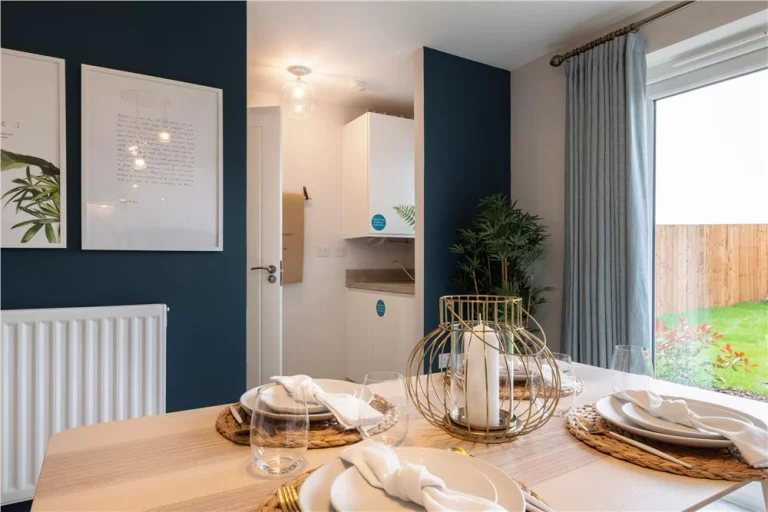 Image carousel 3515136 1765073644