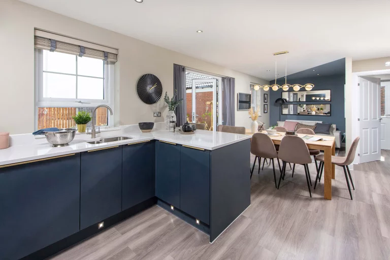 Image carousel 3515696 1765249293