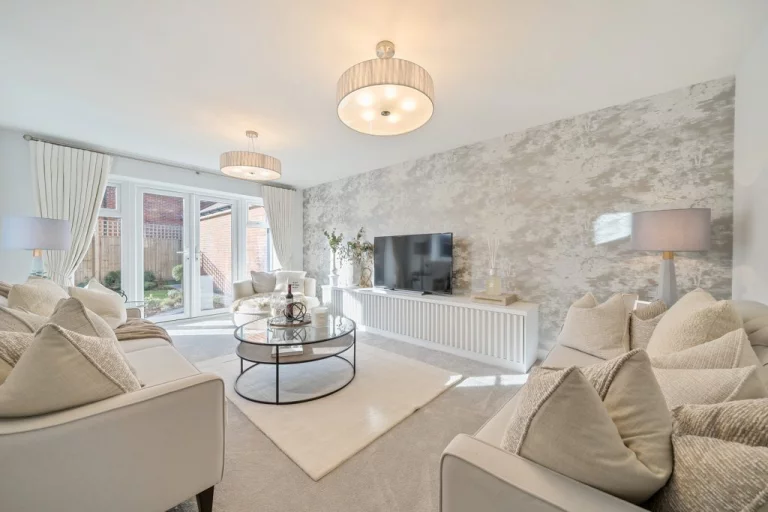 Image carousel 3515921 1765332069