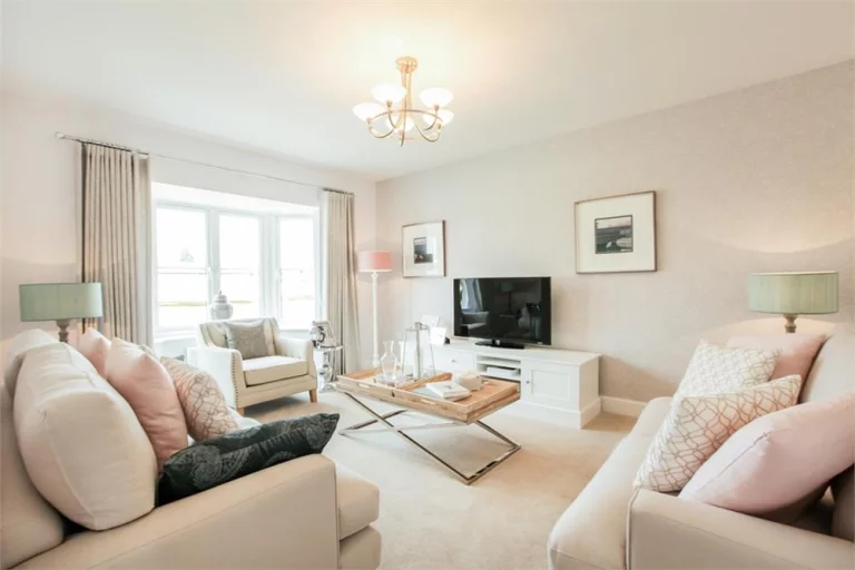 Image carousel 3516141 1765332616