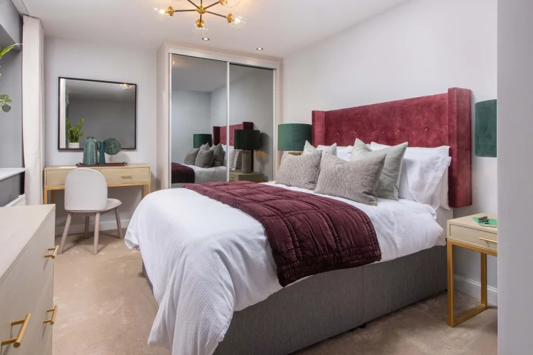 Image carousel 3517481 1765594933