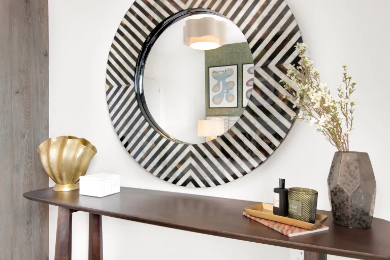 Image carousel 3517546 1765595034