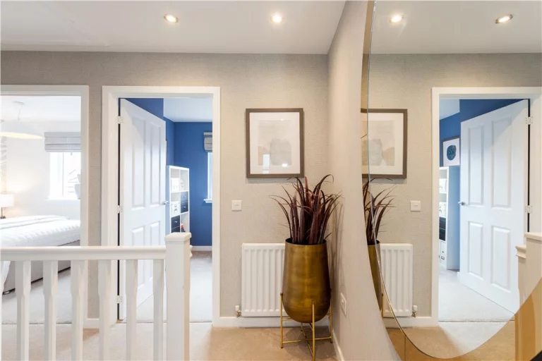 Image carousel 3517621 1765764397