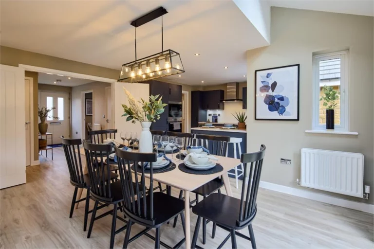 Image carousel 3517676 1765765337