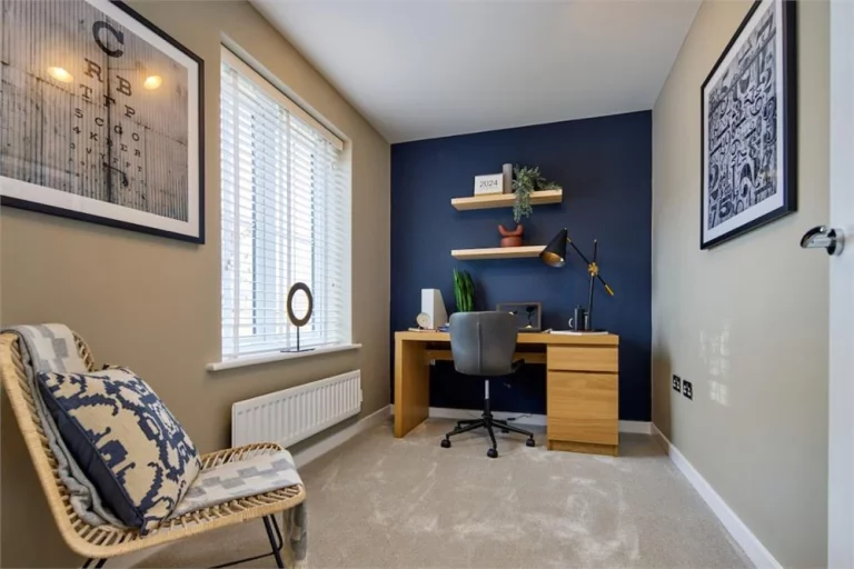 Image carousel 3517681 1765765337