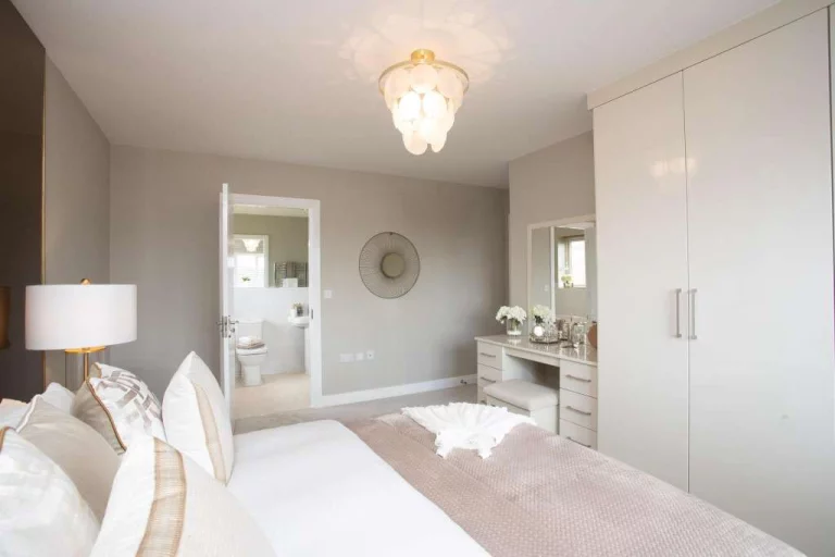 Image carousel 3517926 1765850502