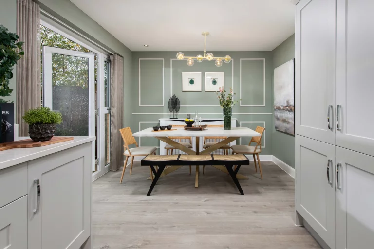 Image carousel 3518086 1765854076