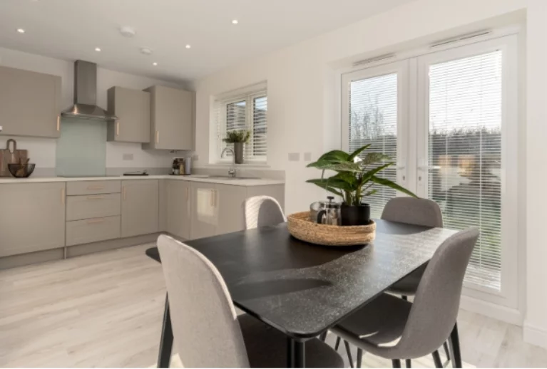 Image carousel 3524196 1767684392