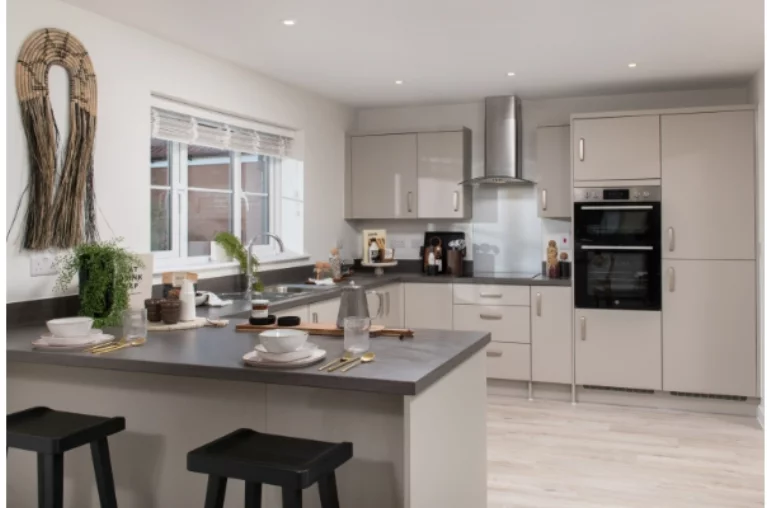 Image carousel 3524296 1767684855