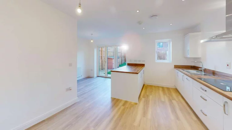 Image carousel 3526246 1768269677