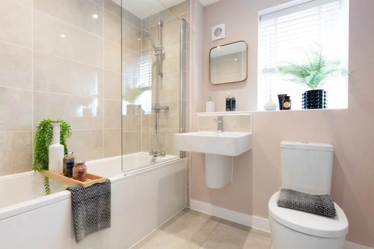 Image carousel 3526586 1768270141