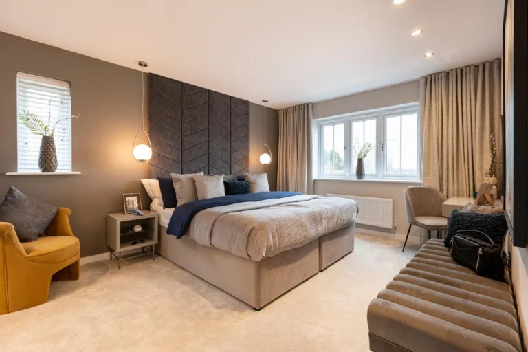 Image carousel 3526686 1768270148