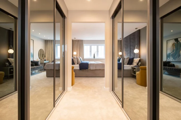 Image carousel 3526691 1768270148