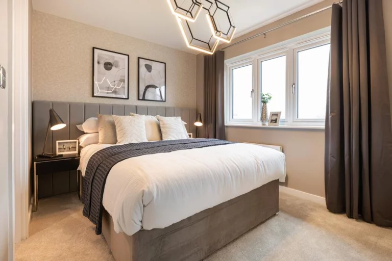 Image carousel 3526706 1768270149