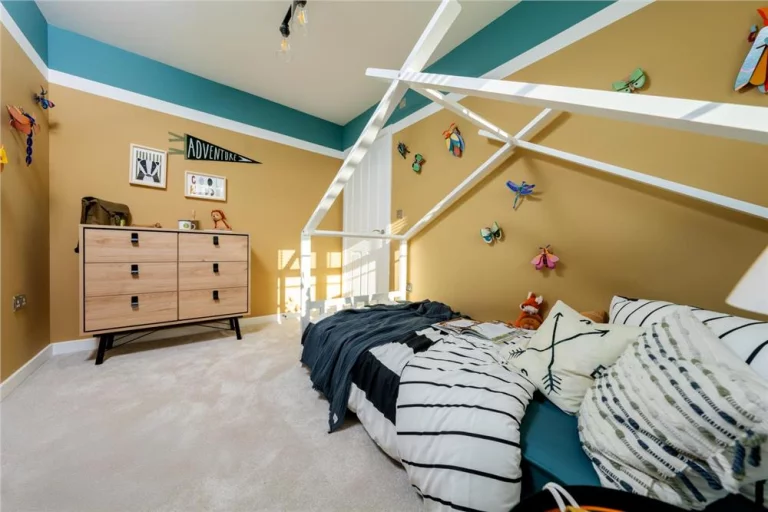 Image carousel 3531276 1773368334