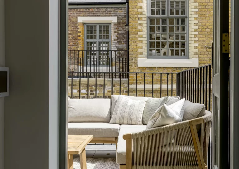 Image carousel 3536361 1769553275